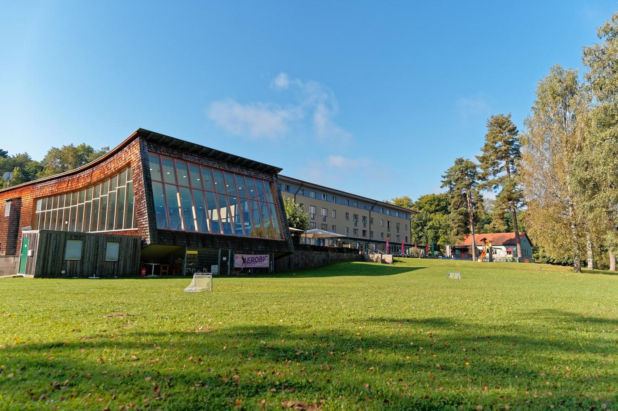 Jugend- Und Familiengaestehaus Cap Woerth Velden am Wörthersee Kültér fotó